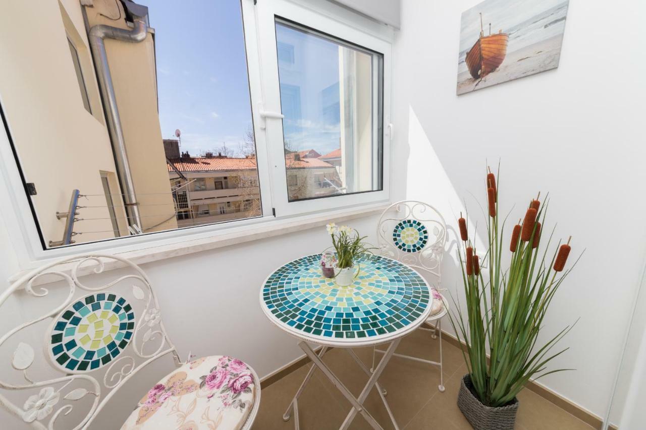 Apartment Main Street Задар Экстерьер фото
