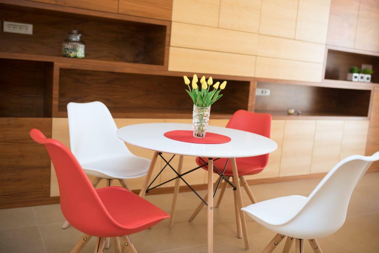 Apartment Main Street Задар Экстерьер фото